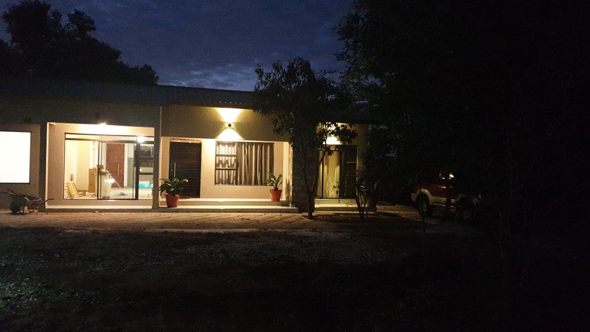 Villa Lombe, Off Great East Road, Silverest Silver Rest Luaran gambar