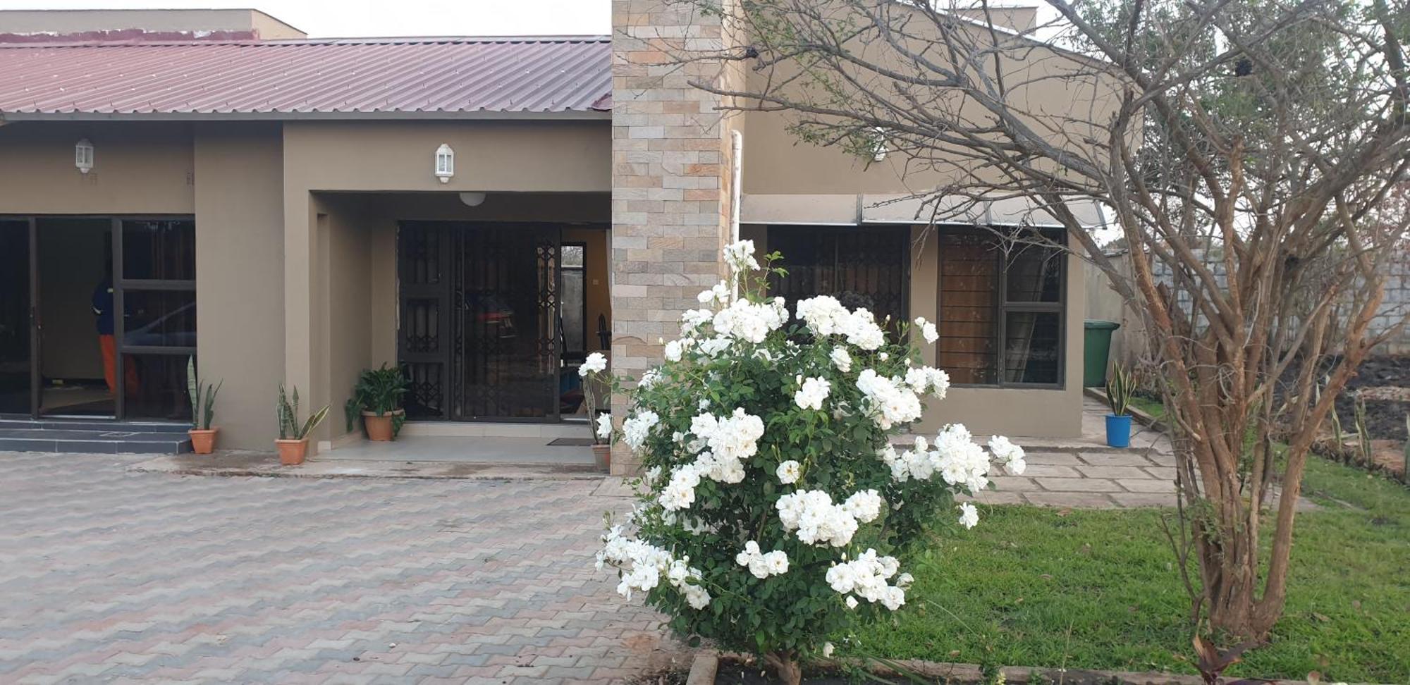 Villa Lombe, Off Great East Road, Silverest Silver Rest Luaran gambar